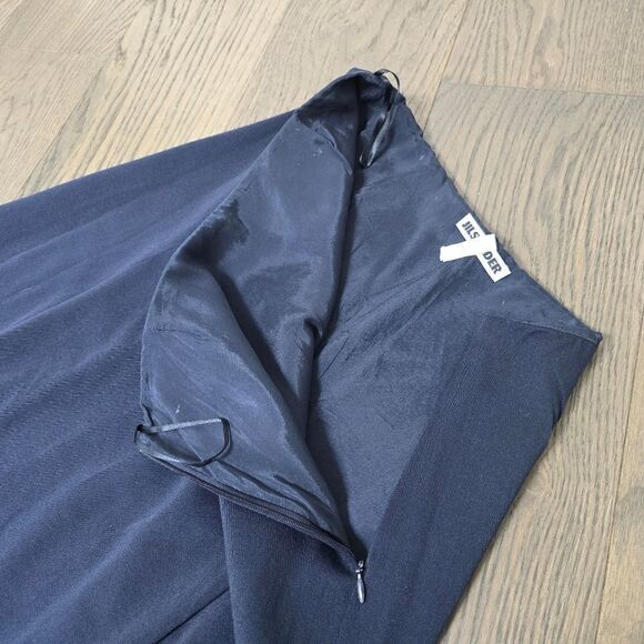 Jil Sander Midi Wool Flare Pleat Minimalist Skirt in Navy Pinstripe 36 / US 6 - Picture 6 of 14